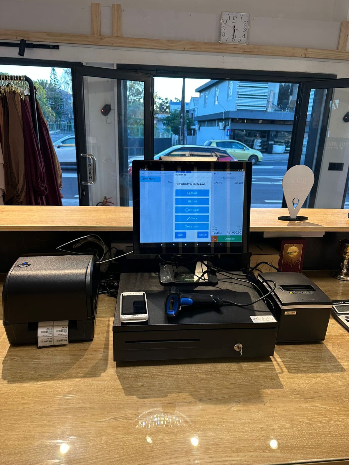 Nasmay — Nas Square